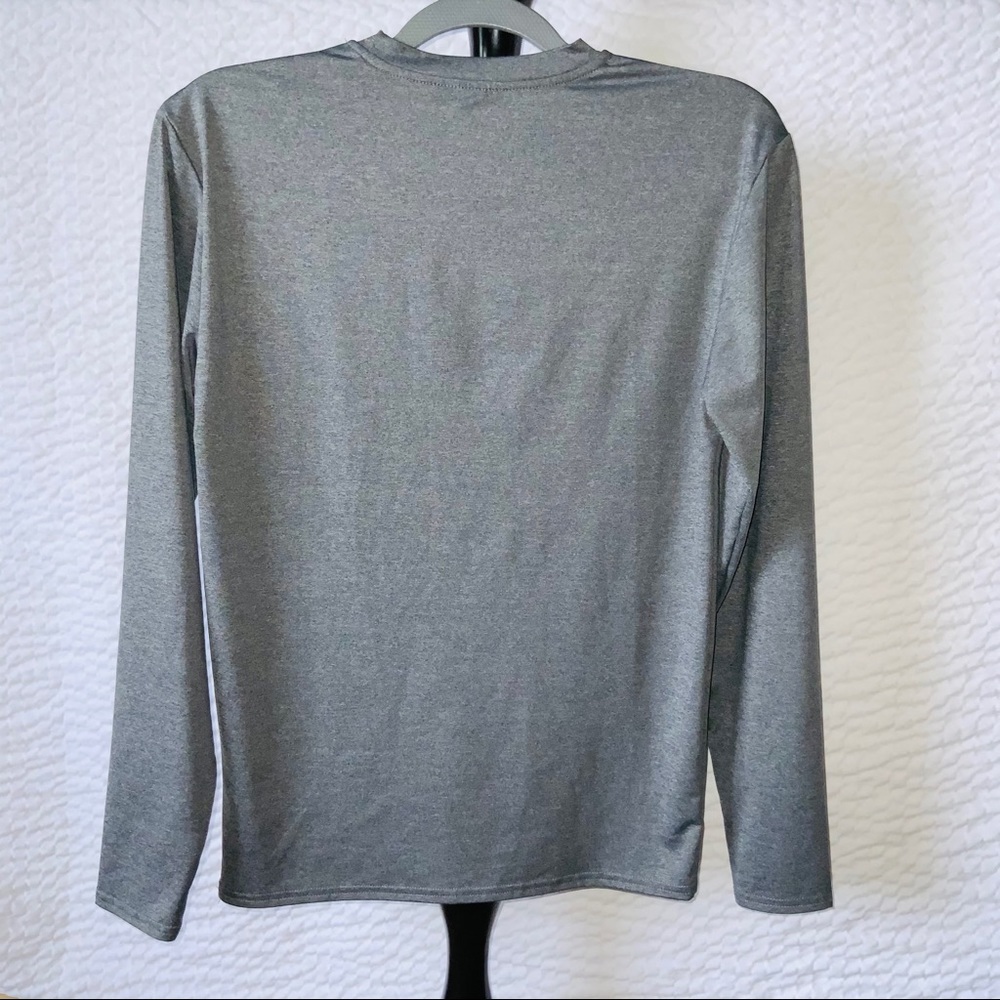 Sold Champion Size L - Picture 4 of 6